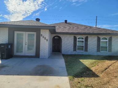 Main picture of 3255 Tulane Dr