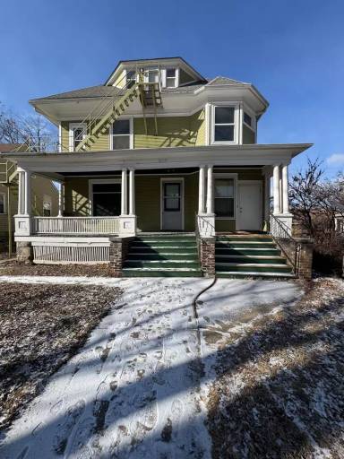 Main picture of 914 23rd St