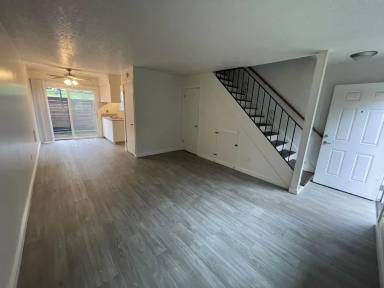 Main picture of 3123 SW Dolph Ct