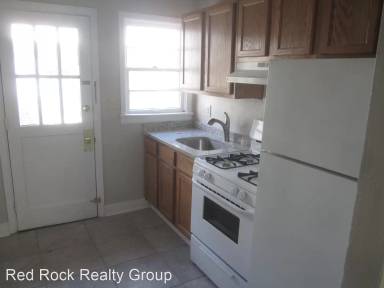 Main picture of 3007 Central Ave