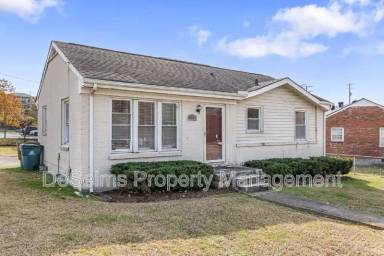 Main picture of 802 Ramsey St