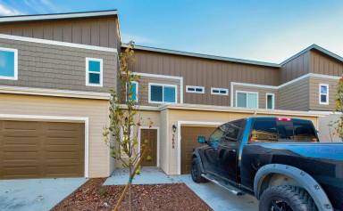 Main picture of 5608 Cherry Ln