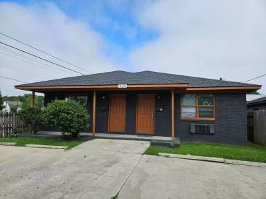 Main picture of 1820 Iris St