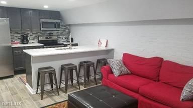 Main picture of 31 Bryant St NW