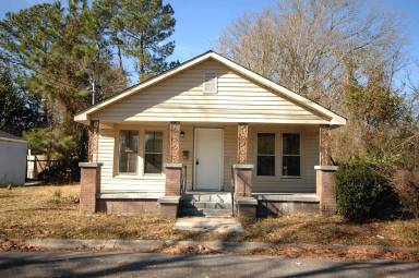Main picture of 513 Gulley St