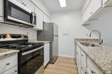 Main picture of Amhurst Apartments