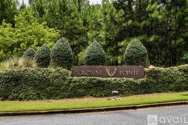 Main picture of 50 Crowne Pointe Rd
