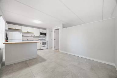 Main picture of 419 Grapefruit Ave