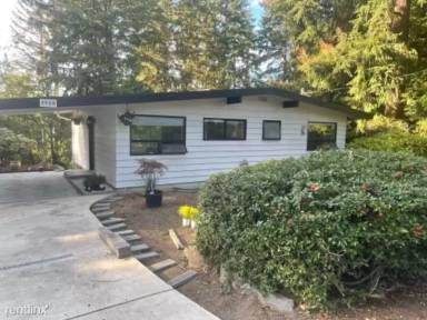 Main picture of 3933 151st Ave SE
