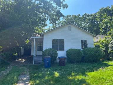 Main picture of 1519 S 16th St