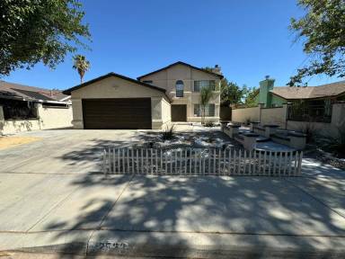 Main picture of 2533 Garnet Ln