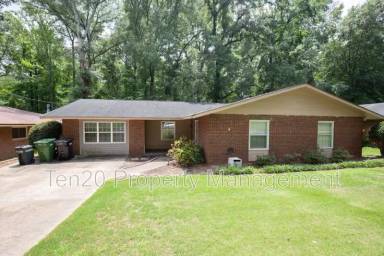 Main picture of 4034 Savannah Dr