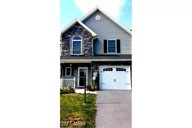 Main picture of 449 Frick Ave