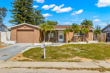 Main picture of 3525 Harvard Dr