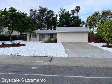 Main picture of 8190 Twin Oaks Ave