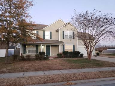 Main picture of 141 Kennet Dr