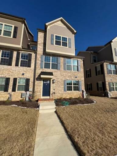 Main picture of 208 Lyons Creek Dr