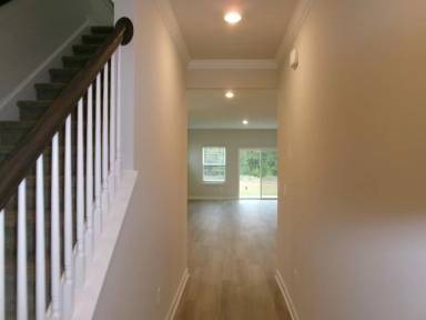 Main picture of 7015 Watercress St