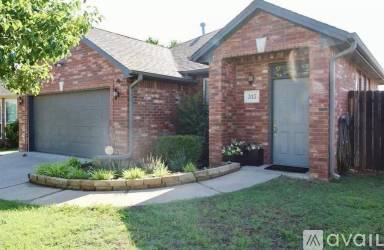 Main picture of 313 S Keats Dr