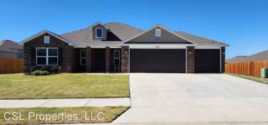 Main picture of 416 Ashwood St