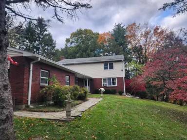 Main picture of 12 Barbara Jean Dr