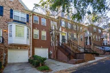Main picture of 428 Tioram Ln SE