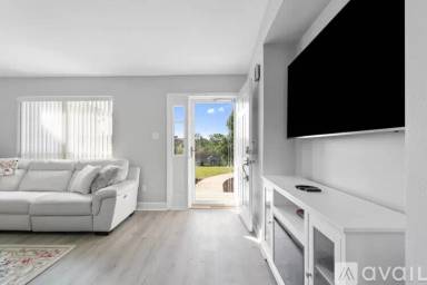 Main picture of 457 Jillian Dr