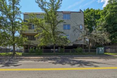 Main picture of 183 Livingston Place - 12