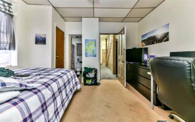 Main picture of 330 Atwood St
