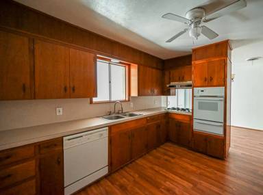 Main picture of 903 N Lamb St