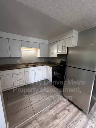 Main picture of 1720 Chester St