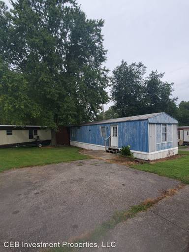 Main picture of 104 Acorn Dr