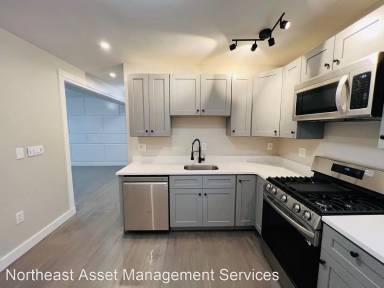 Main picture of 39 Torrey St