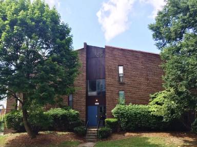 Main picture of 5712 E Liberty Blvd