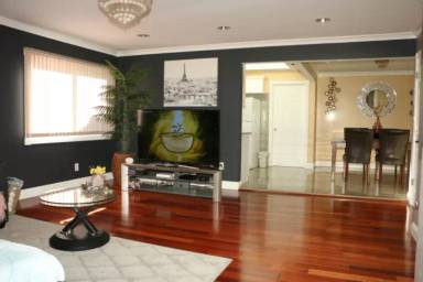 Main picture of 1029 Merriam Rd
