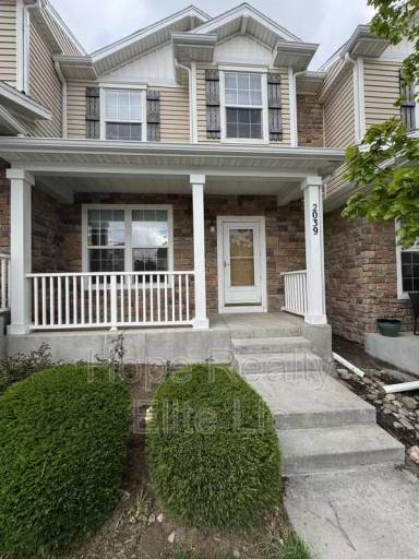 Main picture of 2057 Creekridge Pt