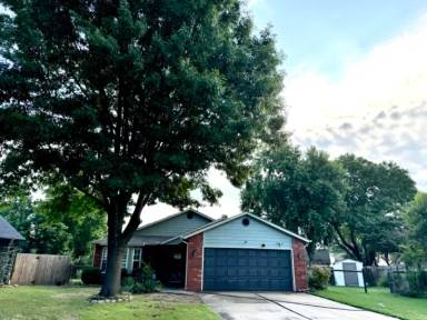 Main picture of 1707 S Aster Ct