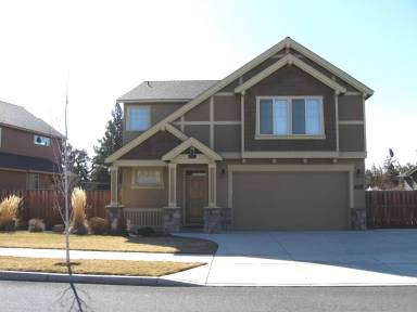 Main picture of 577 NW 28th St