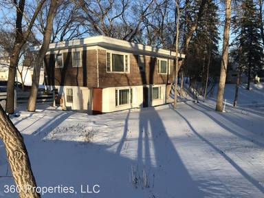 Main picture of 1002 9th St S