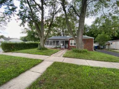 Main picture of 7348 Walnut Ave