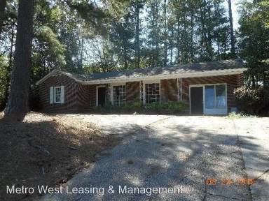 Main picture of 1616 Maple St