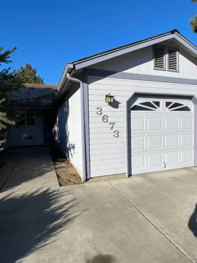 Main picture of 3673 SW Bobby Jones Ct