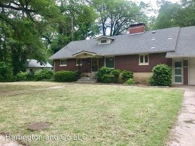 Main picture of 211 E 25th St