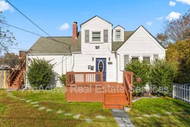 Main picture of 1018 Wolcott Ave