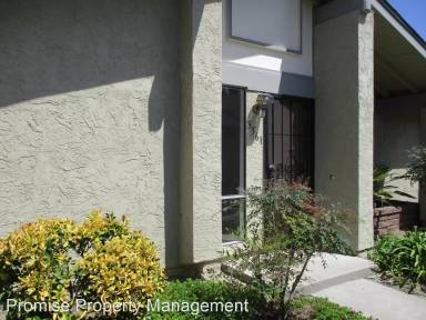 Main picture of 3561 Guava Way