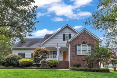 Main picture of 5904 Clearsprings Dr