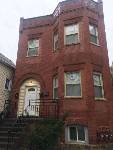 Main picture of 6409 S Saint Lawrence Ave