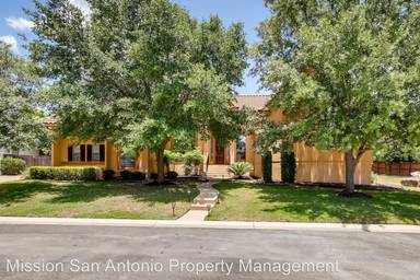 Main picture of 31 Three Lakes Dr