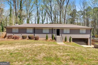 Main picture of 3819 Dora Dr SE