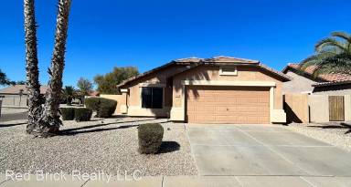 Main picture of 2832 E Silverbell Rd